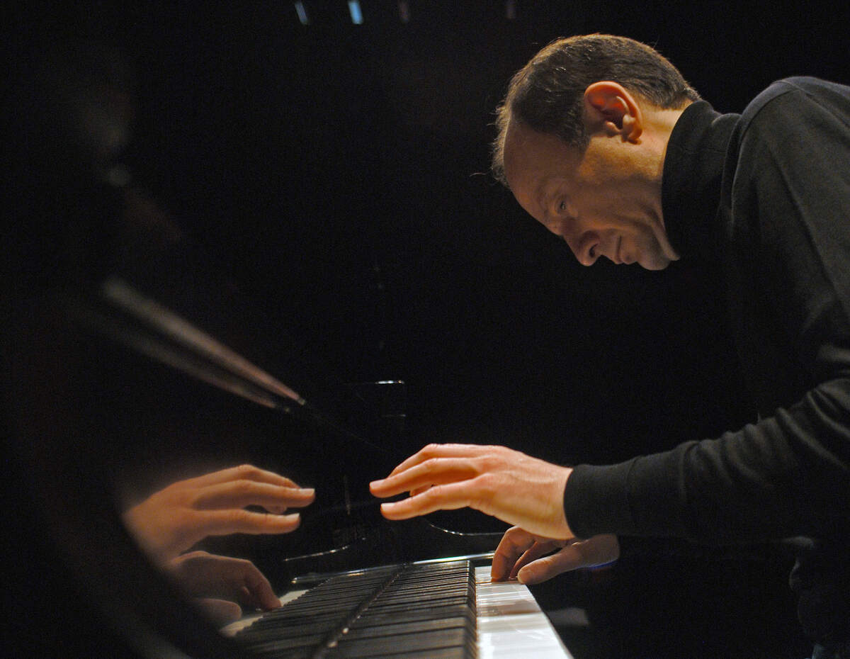 Ilya Itin will perform at the Miami International Piano Festival in October.